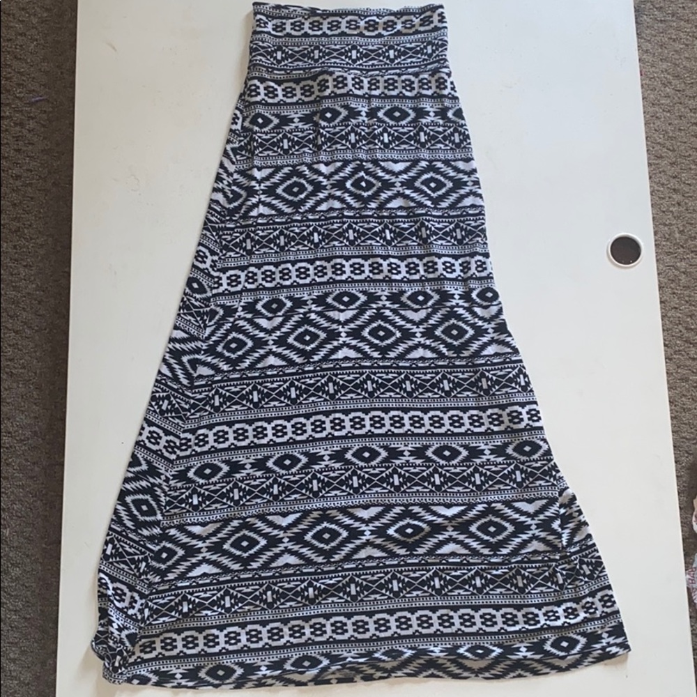 American rag maxi skirt!